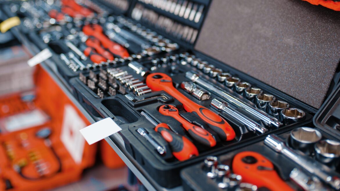 Hardware Tool